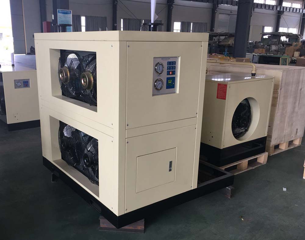 High performance refrigerated air dryer for air compressor